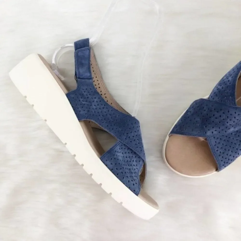 JOHNSTON & MURPHY Blue Suede Sling Back Sandals - Picture 2 of 8